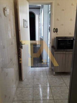 Imagem Imóvel com 2 Quartos à Venda, 184 m² em Jardim Atlântico - Florianópolis Imagem Imóvel com 2 Quartos à Venda, 184 m² em Jardim Atlântico - Florianópolis
