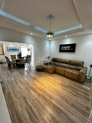 Imagem Casa com 3 Quartos à Venda,  em Iririú - Joinville