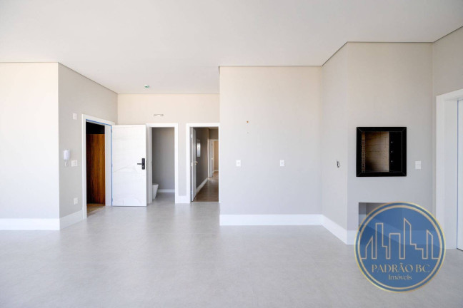 Imagem Apartamento com 4 Quartos à Venda, 135 m² em Centro - Balneário Camboriú