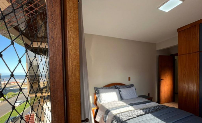 Imagem Apartamento com 3 Quartos à Venda, 110 m² em Centro - Capão Da Canoa