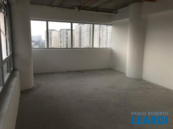 Imagem Sala Comercial à Venda, 38 m² em Centro - Santo André Imagem Sala Comercial à Venda, 38 m² em Centro - Santo André