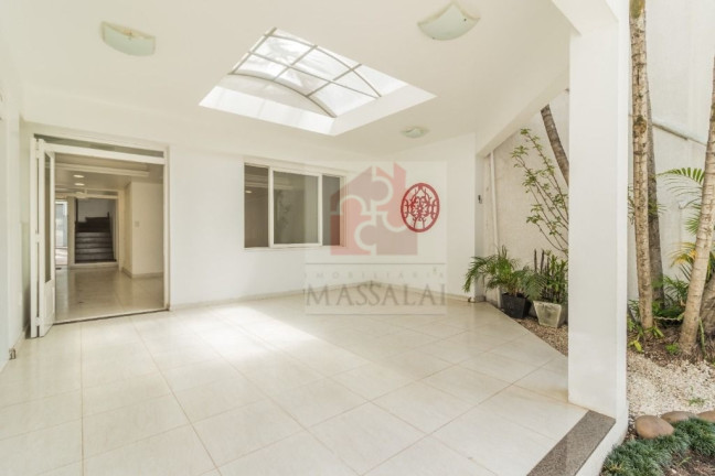 Imagem Casa com 4 Quartos à Venda, 250 m² em Menino Deus - Porto Alegre Imagem Casa com 4 Quartos à Venda, 250 m² em Menino Deus - Porto Alegre