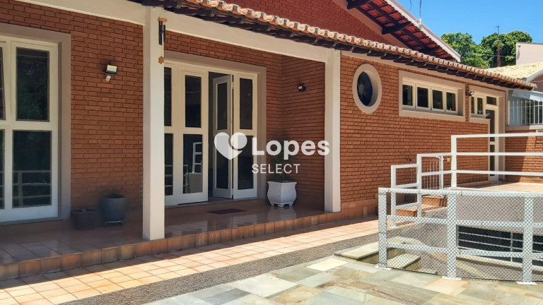 Imagem Casa com 3 Quartos à Venda, em Jardim Celani - Valinhos Imagem Casa com 3 Quartos à Venda, em Jardim Celani - Valinhos