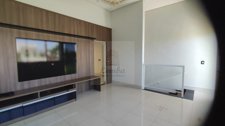Imagem Casa com 5 Quartos para Alugar, 382 m² em Jardim Itália - Cuiabá Imagem Casa com 5 Quartos para Alugar, 382 m² em Jardim Itália - Cuiabá