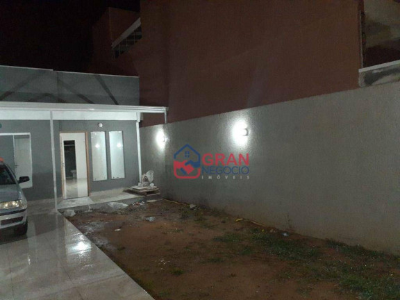 Imagem Casa com 2 Quartos à Venda, 70 m² em Eucaliptos - Fazenda Rio Grande Imagem Casa com 2 Quartos à Venda, 70 m² em Eucaliptos - Fazenda Rio Grande