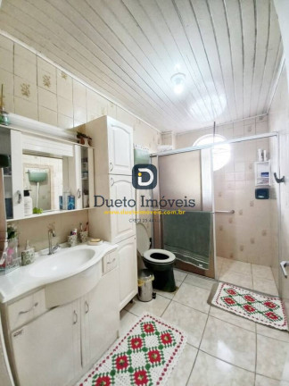 Imagem Sobrado com 3 Quartos à Venda, 127 m² em Presidente João Goulart - Santa Maria