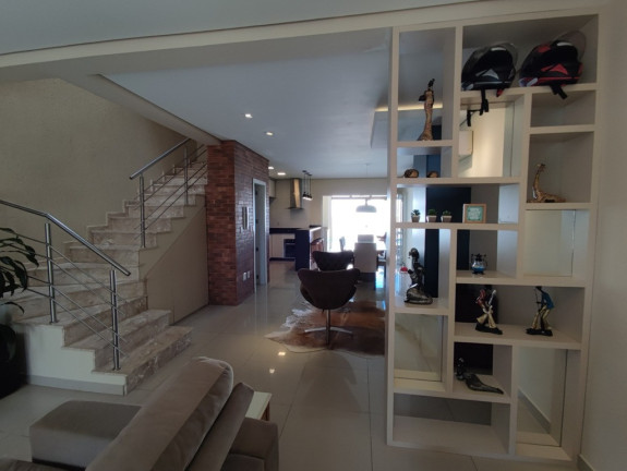 Imagem Casa com 3 Quartos à Venda, 166 m² em Estância Velha - Canoas Imagem Casa com 3 Quartos à Venda, 166 m² em Estância Velha - Canoas