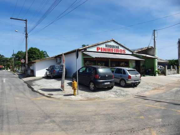 Imagem Casa com 1 Quarto à Venda, 270 m² em Pinheiros - Balneário Barra Do Sul Imagem Casa com 1 Quarto à Venda, 270 m² em Pinheiros - Balneário Barra Do Sul