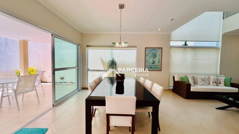 Imagem Casa com 5 Quartos à Venda, 327 m² em Riviera Módulo 20 - Bertioga Imagem Casa com 5 Quartos à Venda, 327 m² em Riviera Módulo 20 - Bertioga