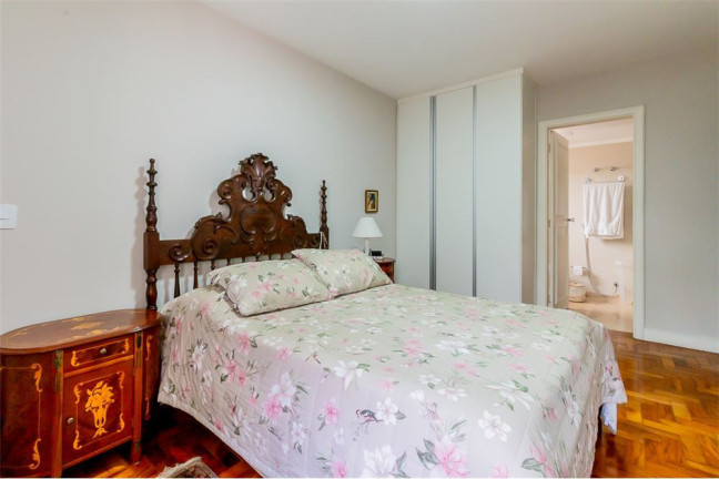 Imagem Imóvel com 3 Quartos à Venda,  em Higienópolis - São Paulo