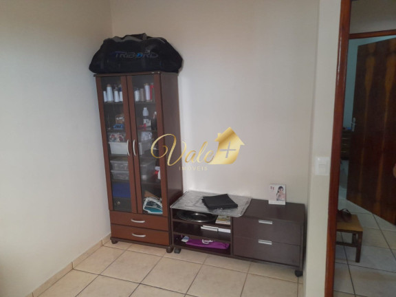 Imagem Casa com 3 Quartos à Venda, 160 m² em Jardim Uirá - São José Dos Campos Imagem Casa com 3 Quartos à Venda, 160 m² em Jardim Uirá - São José Dos Campos