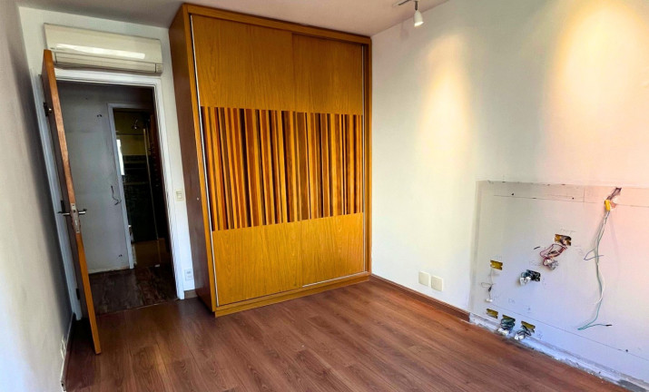 Imagem Apartamento com 4 Quartos à Venda, 143 m² em Moema - São Paulo Imagem Apartamento com 4 Quartos à Venda, 143 m² em Moema - São Paulo