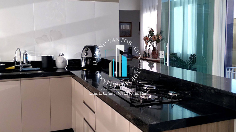 Imagem Sobrado com 3 Quartos à Venda, 250 m² em Recanto Das Primaveras Ii - Boituva Imagem Sobrado com 3 Quartos à Venda, 250 m² em Recanto Das Primaveras Ii - Boituva