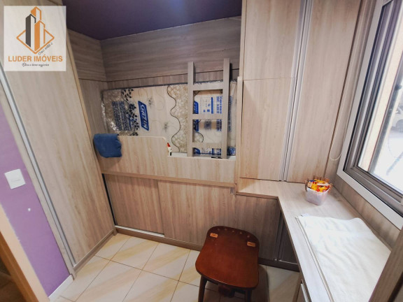 Imagem Apartamento com 3 Quartos à Venda, 50 m² em Fazendinha - Curitiba
