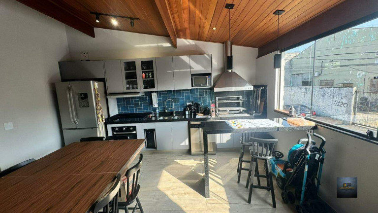 Imagem Casa com 3 Quartos à Venda, 212 m² em Independência - São Bernardo Do Campo Imagem Casa com 3 Quartos à Venda, 212 m² em Independência - São Bernardo Do Campo