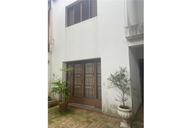 Imagem Casa com 2 Quartos à Venda,  em Vila Brasilina - São Paulo