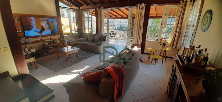 Imagem Casa com 4 Quartos à Venda, 230 m² em Parque Das Palmeiras - Angra Dos Reis Imagem Casa com 4 Quartos à Venda, 230 m² em Parque Das Palmeiras - Angra Dos Reis