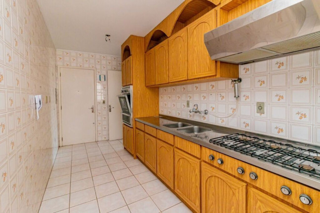 Imagem Apartamento com 3 Quartos à Venda, 110 m² em Três Figueiras - Porto Alegre Imagem Apartamento com 3 Quartos à Venda, 110 m² em Três Figueiras - Porto Alegre