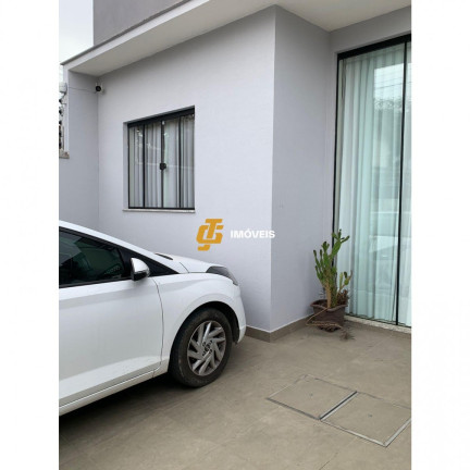 Imagem Casa com 2 Quartos à Venda, em Tabuleiro - Camboriú Imagem Casa com 2 Quartos à Venda, em Tabuleiro - Camboriú