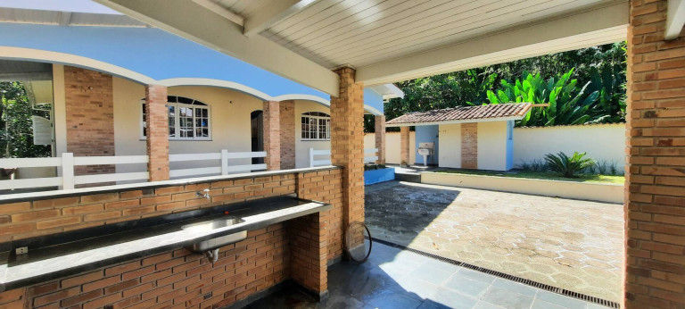 Imagem Casa com 4 Quartos à Venda, 230 m² em Tabatinga - Ubatuba