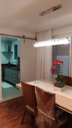 Imagem Apartamento com 3 Quartos à Venda, 101 m² em Rio Branco - Porto Alegre Imagem Apartamento com 3 Quartos à Venda, 101 m² em Rio Branco - Porto Alegre