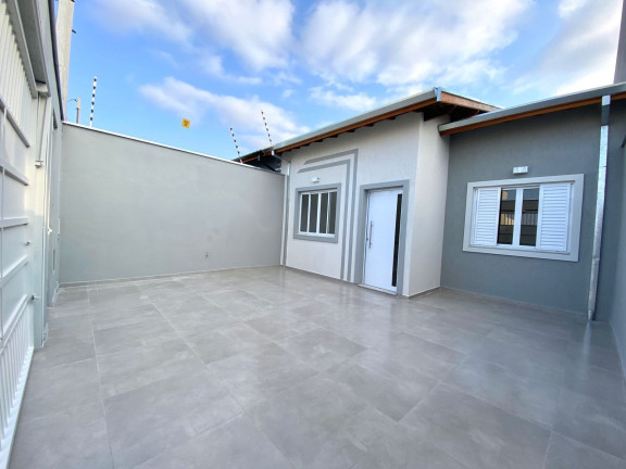 Imagem Casa com 3 Quartos à Venda, em Loteamento Residencial E Comercial Flamboyant - Pindamonhangaba Imagem Casa com 3 Quartos à Venda, em Loteamento Residencial E Comercial Flamboyant - Pindamonhangaba