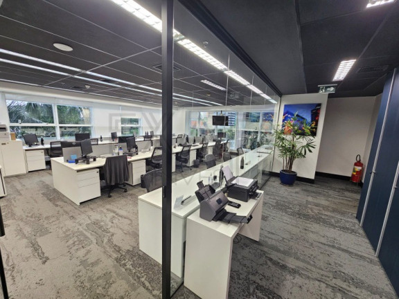 Imóvel para Alugar, 466 m² em Vila Nova Conceição - São Paulo