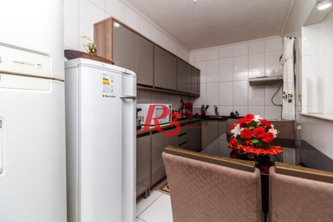 Imagem Casa com 2 Quartos à Venda, 180 m² em Marapé - Santos Imagem Casa com 2 Quartos à Venda, 180 m² em Marapé - Santos