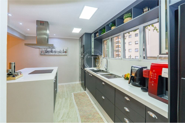Imagem Casa com 3 Quartos à Venda, 204 m² em São Paulo Imagem Casa com 3 Quartos à Venda, 204 m² em São Paulo