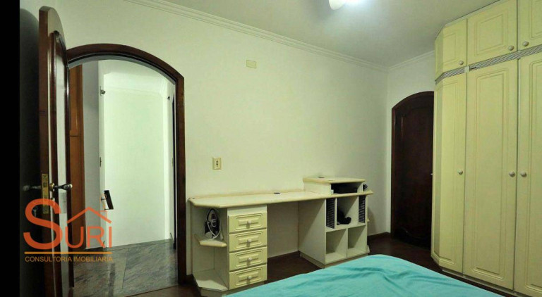 Imagem Sobrado com 4 Quartos à Venda, 300 m² em Utinga - Santo André Imagem Sobrado com 4 Quartos à Venda, 300 m² em Utinga - Santo André
