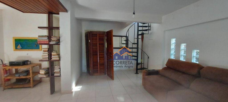 Imagem Casa com 4 Quartos à Venda, 200 m² em Vila Velha - Angra Dos Reis Imagem Casa com 4 Quartos à Venda, 200 m² em Vila Velha - Angra Dos Reis