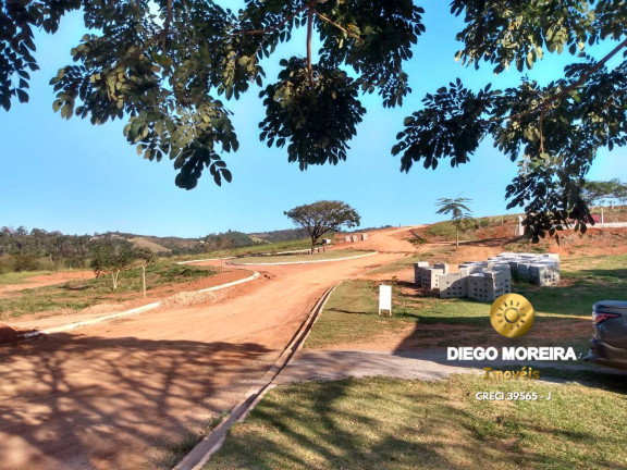 Imagem Terreno à Venda, 300 m² em Cachoeirinha - Bom Jesus Dos Perdões Imagem Terreno à Venda, 300 m² em Cachoeirinha - Bom Jesus Dos Perdões