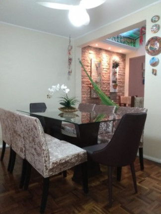 Imagem Casa com 4 Quartos à Venda, 188 m² em Jardim Lindóia - Porto Alegre