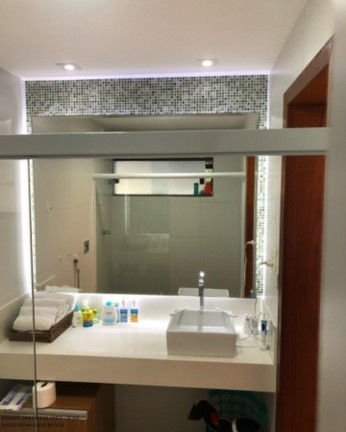Imagem Casa com 4 Quartos à Venda, 250 m² em Recreio Ipitanga - Lauro De Freitas