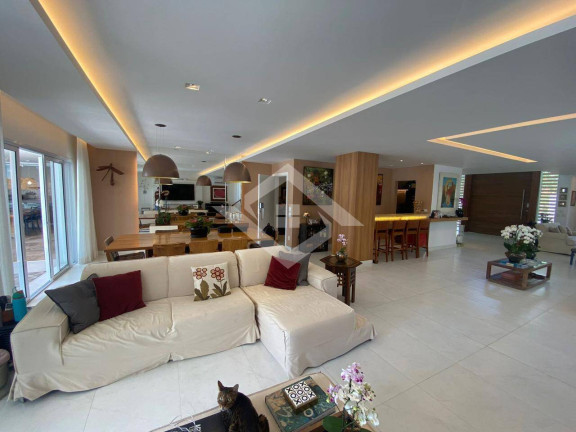 Imagem Casa com 6 Quartos à Venda, 1.000 m² em Barra Da Tijuca - Rio De Janeiro Imagem Casa com 6 Quartos à Venda, 1.000 m² em Barra Da Tijuca - Rio De Janeiro