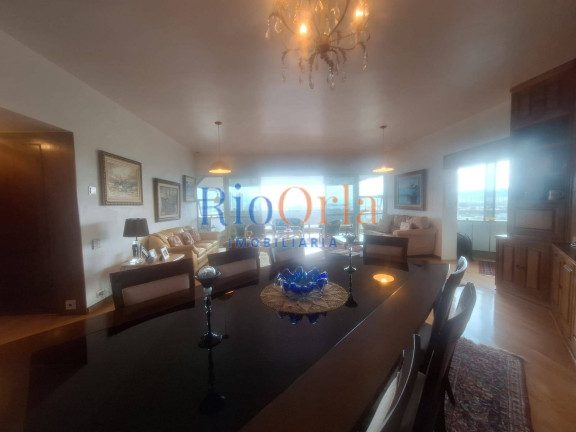 Imagem Apartamento com 3 Quartos à Venda, 220 m² em Barra Da Tijuca - Rio De Janeiro