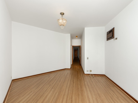 Imagem Apartamento com 4 Quartos à Venda, 244 m² em Vila Uberabinha - São Paulo