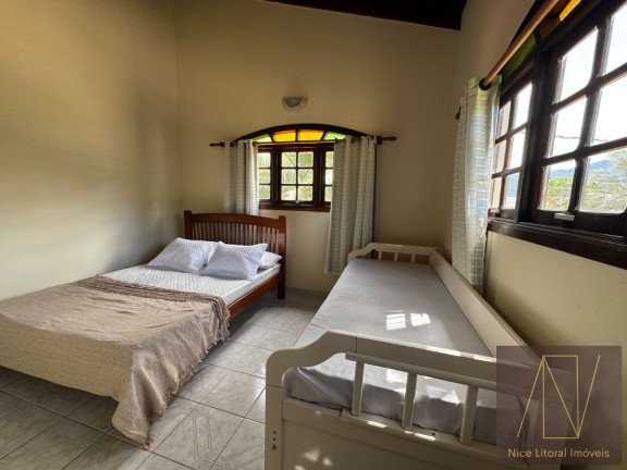 Imagem Casa de Condomínio com 6 Quartos para Temporada, 360 m² em Mar Verde - Caraguatatuba Imagem Casa de Condomínio com 6 Quartos para Temporada, 360 m² em Mar Verde - Caraguatatuba
