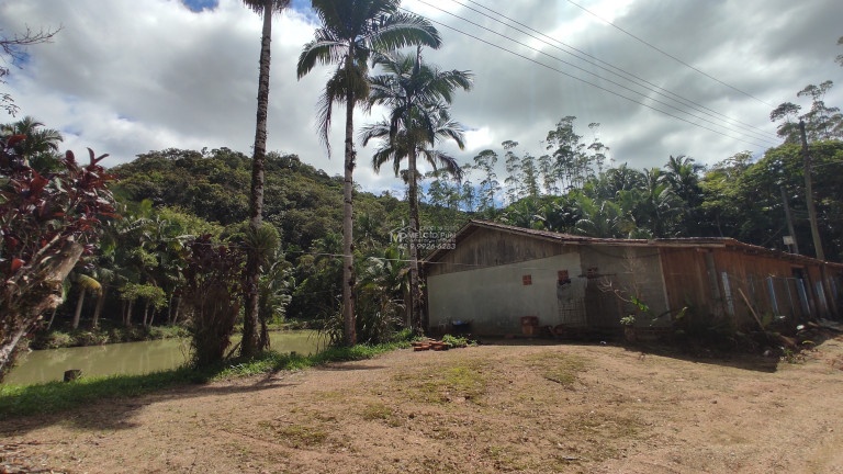 Imagem Imóvel com 3 Quartos à Venda,  em Arataca - São João Batista