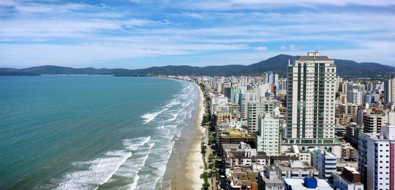 Imagem Apartamento com 4 Quartos à Venda, 179 m² em Itapema - Itapema