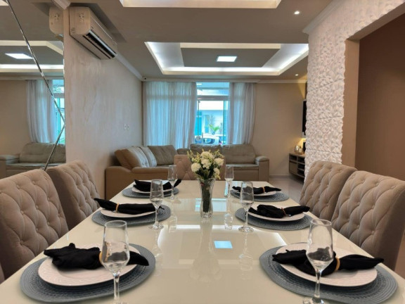 Casa com 4 Quartos à Venda, 318 m² em Ponta Negra - Manaus