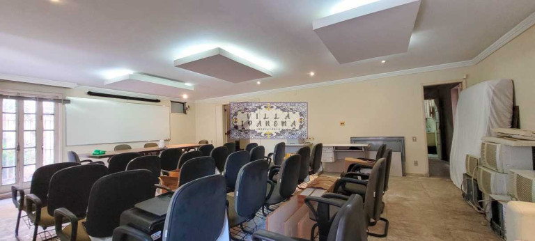 Imagem Imóvel com 14 Quartos à Venda, 606 m² em Humaitá - Rio De Janeiro Imagem Imóvel com 14 Quartos à Venda, 606 m² em Humaitá - Rio De Janeiro