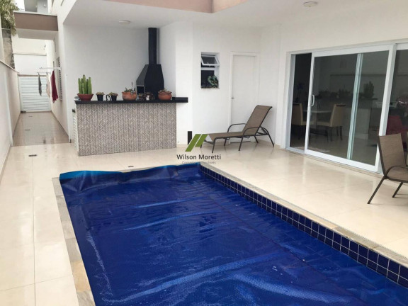 Imagem Casa de Condomínio com 3 Quartos à Venda, 220 m²