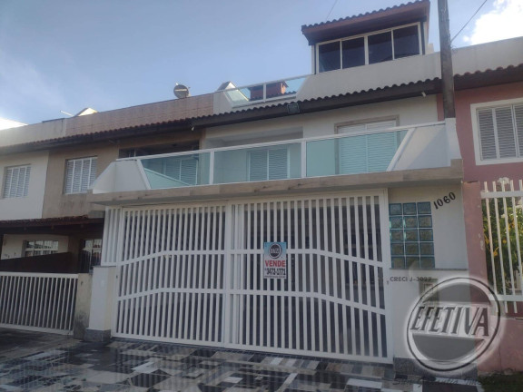 Imagem Sobrado com 3 Quartos à Venda, 180 m² em Centro - Guaratuba Imagem Sobrado com 3 Quartos à Venda, 180 m² em Centro - Guaratuba