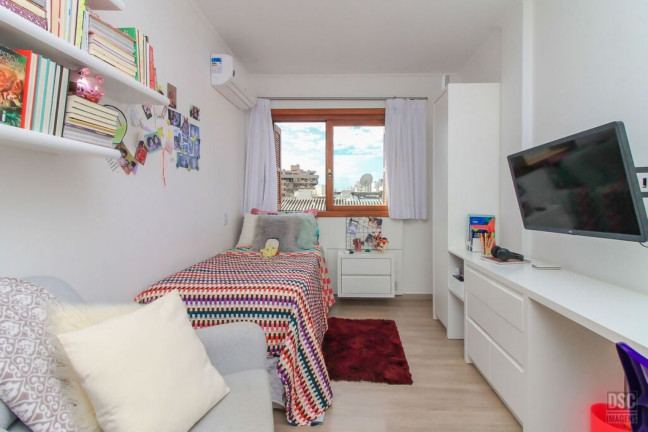 Imagem Imóvel com 3 Quartos à Venda, 122 m² em Praia De Belas - Porto Alegre Imagem Imóvel com 3 Quartos à Venda, 122 m² em Praia De Belas - Porto Alegre