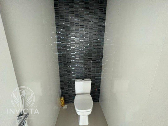 Imagem Cobertura com 4 Quartos à Venda, 242 m² em Centro - Balneário Camboriú Imagem Cobertura com 4 Quartos à Venda, 242 m² em Centro - Balneário Camboriú