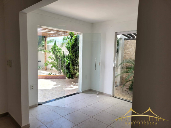 Imagem Casa com 4 Quartos à Venda, 200 m² em Nova Esperança - Parnamirim