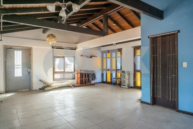 Imagem Casa com 5 Quartos à Venda, 297 m² em Chácara Das Pedras - Porto Alegre Imagem Casa com 5 Quartos à Venda, 297 m² em Chácara Das Pedras - Porto Alegre