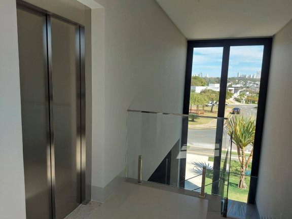 Imagem Casa com 5 Quartos à Venda, 490 m² em Goiânia