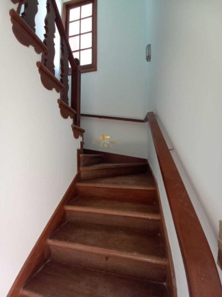Imagem Casa com 5 Quartos à Venda, 212 m² em Alto - Teresópolis Imagem Casa com 5 Quartos à Venda, 212 m² em Alto - Teresópolis